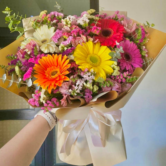 Ramo de 6 gerberas mixtas